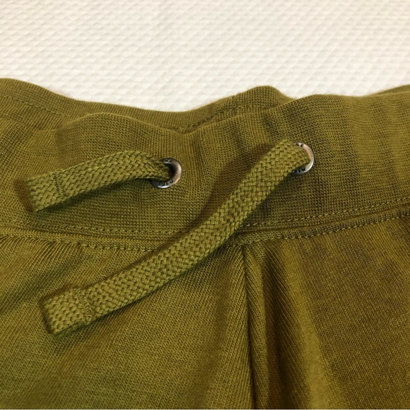 Nike XL Olive Green Running Shorts - Picture 4 of 8